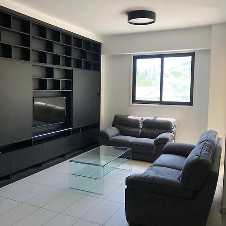 Modern Luxury Apartment In The Heart Of Nikosia Exterior foto
